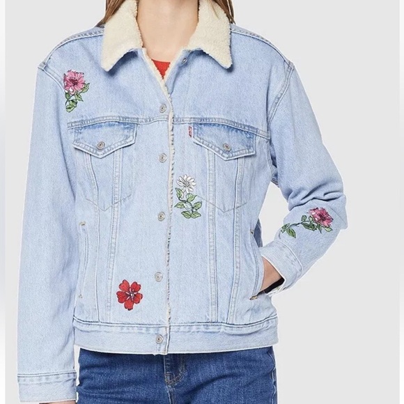 Levi's Jackets & Blazers - Denim Jacket Sherpa Trucker Embroidered Levi's 36137-0029 Blue Size Small